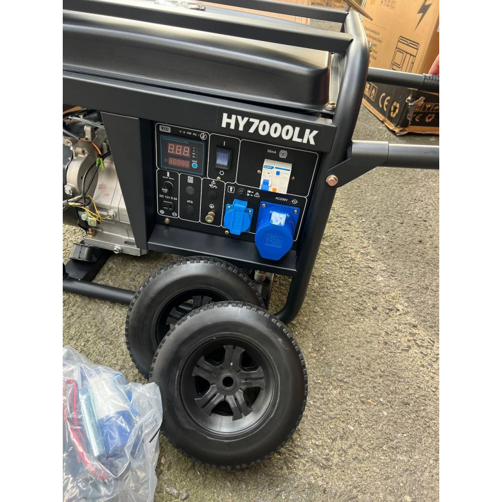 Бензиновий генератор Hyundai HY7000LK 5.5кВт