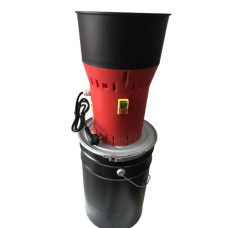 Кормоподрібнювач Могильов МКЗ 250 з відром